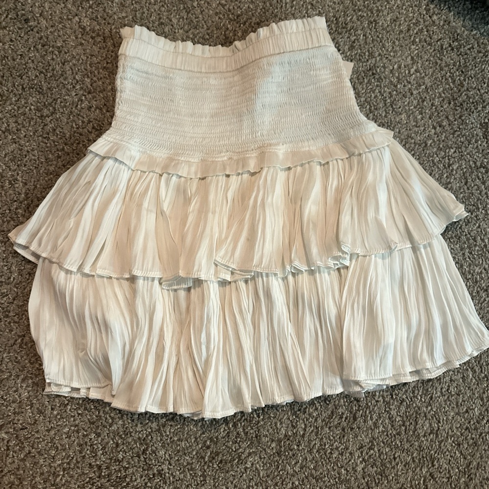 Elegant White Tiered Skirt